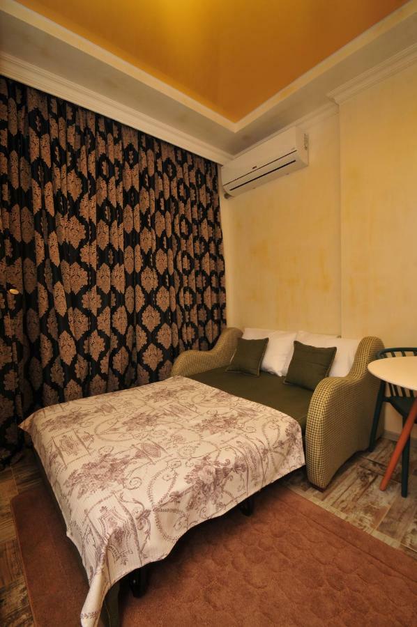 Apartments With A View Of The Trinity Holy Batumi Ngoại thất bức ảnh