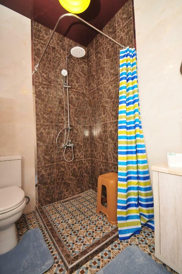 Apartments With A View Of The Trinity Holy Batumi Ngoại thất bức ảnh