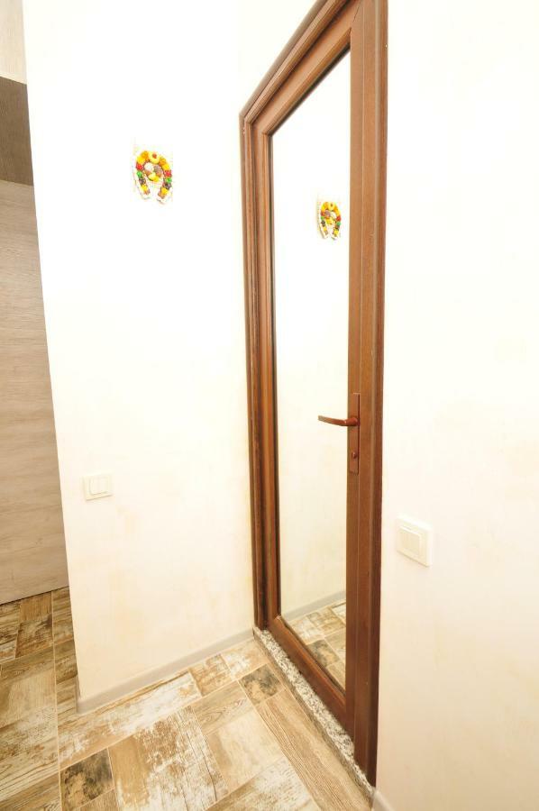 Apartments With A View Of The Trinity Holy Batumi Ngoại thất bức ảnh